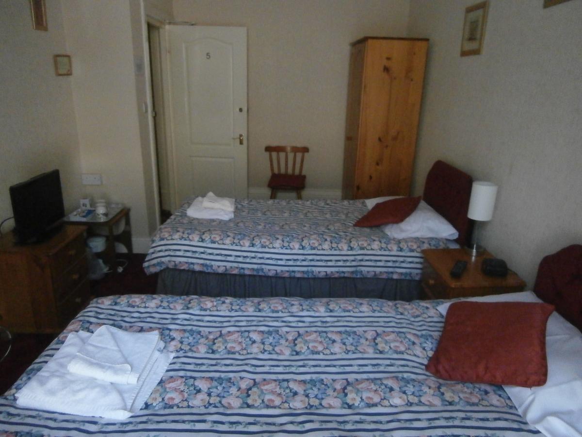 Monorene Guest House Galashiels Dış mekan fotoğraf