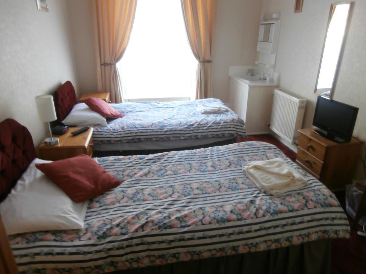 Monorene Guest House Galashiels Dış mekan fotoğraf