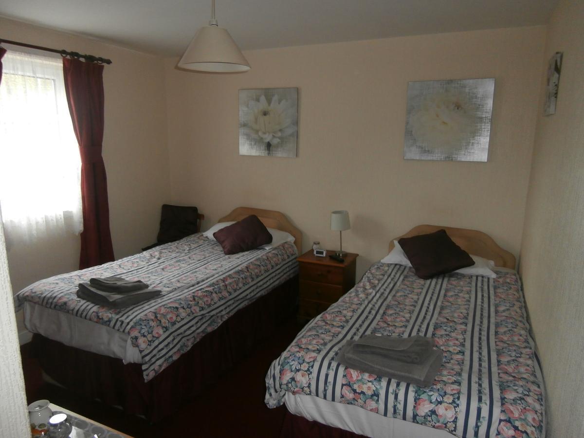 Monorene Guest House Galashiels Dış mekan fotoğraf