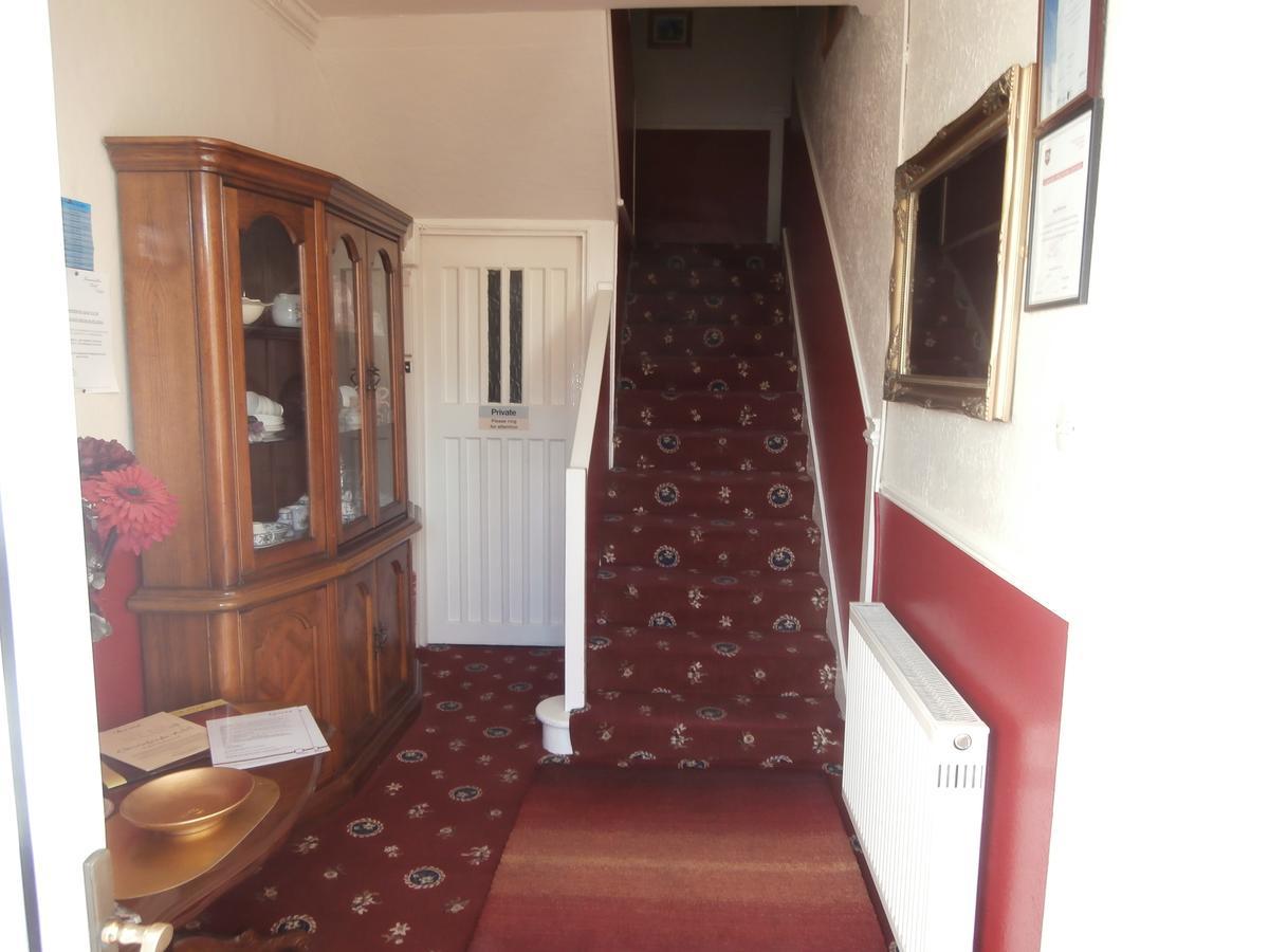 Monorene Guest House Galashiels Dış mekan fotoğraf